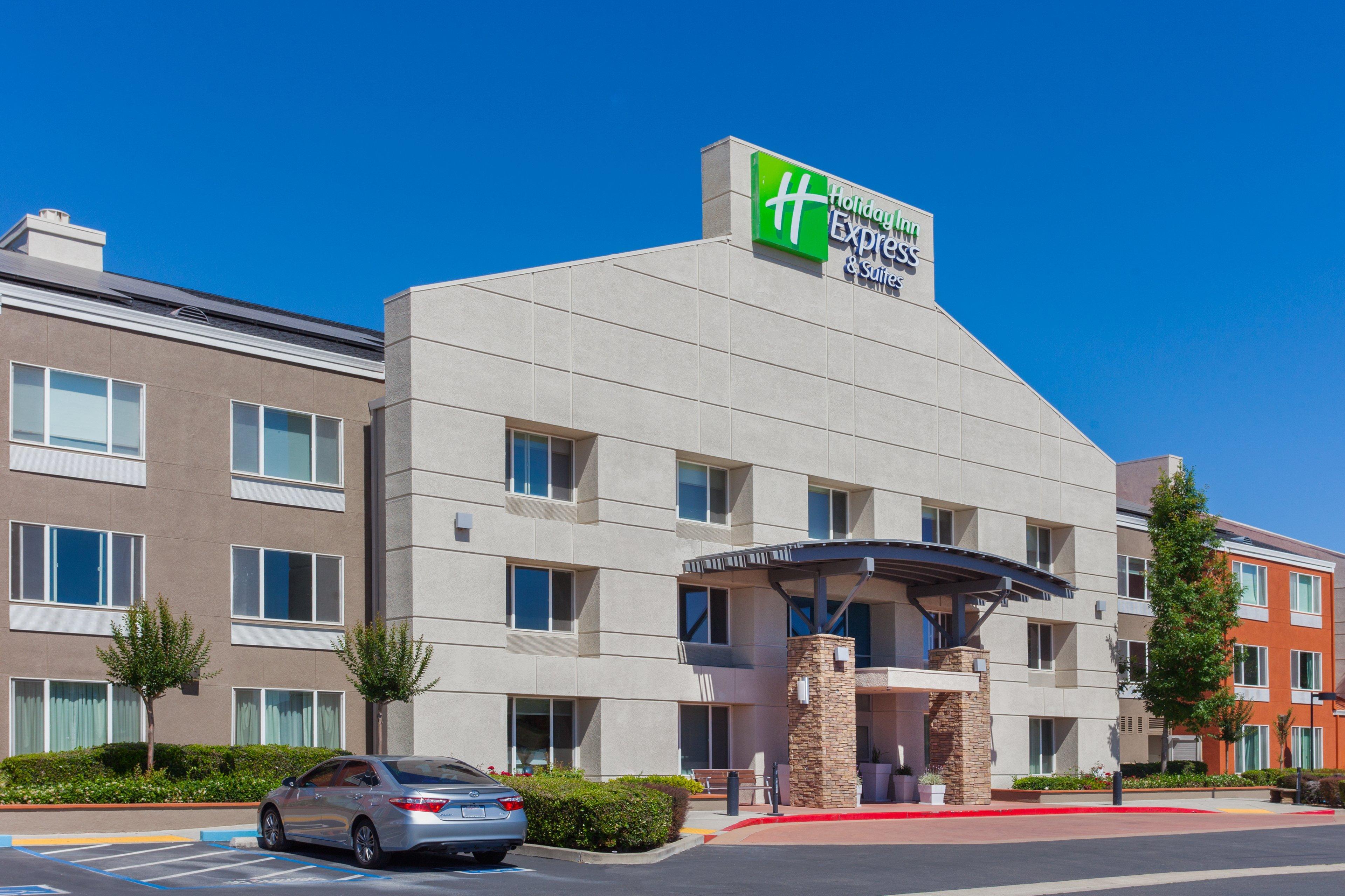 Holiday Inn Express Elk Grove West I-5 By Ihg Exterior foto